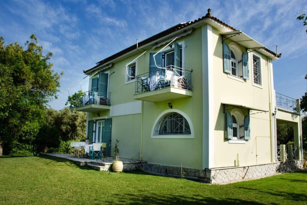 The Cottage House Romirion Exterior photo
