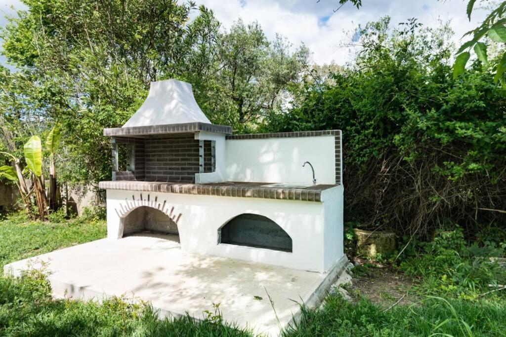 The Cottage House Romirion Exterior photo